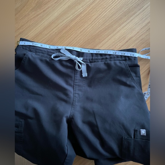 Figs Yola Black Pant - Picture 4 of 6